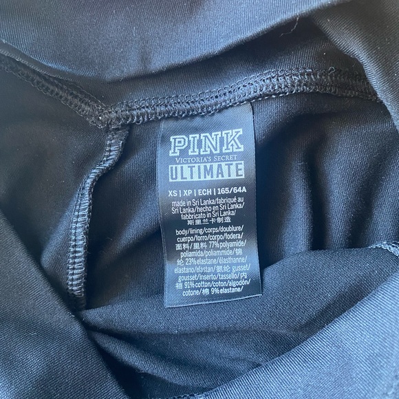 Pink Ultimate Chicago Leggings with Pockets - Picture 3 of 4